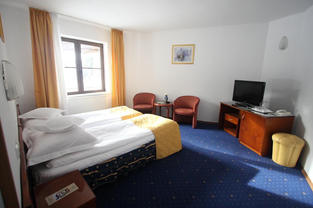 Hotel Ruia AIR TOUR TRAVEL