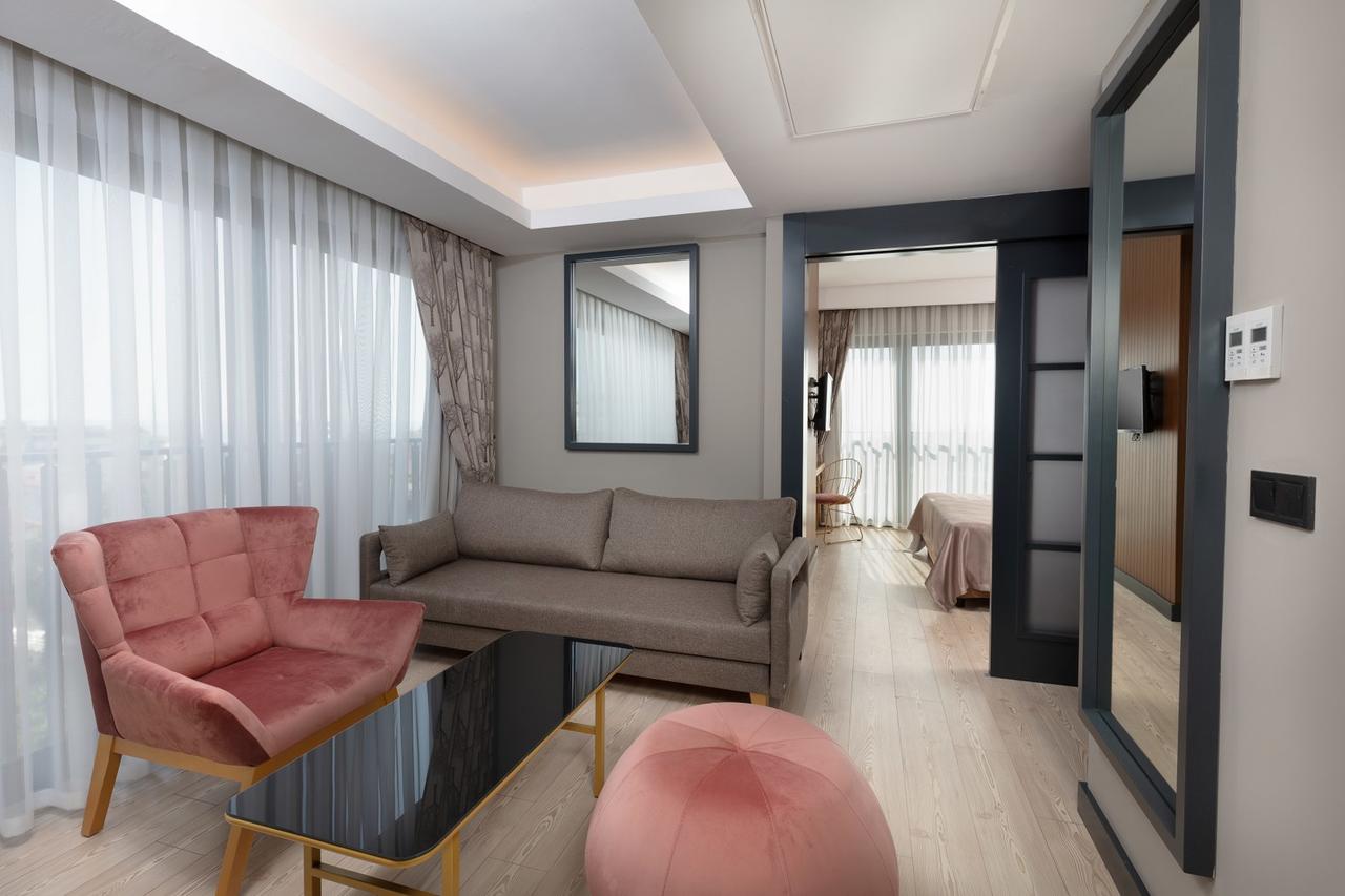 The Raga Hotel AIR TOUR TRAVEL
