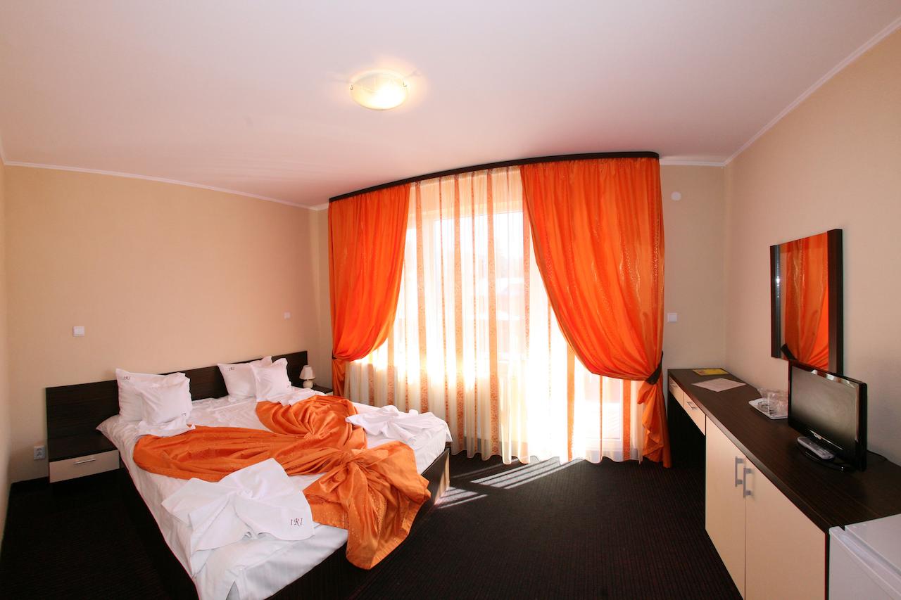 Hotel Iri AIR TOUR TRAVEL