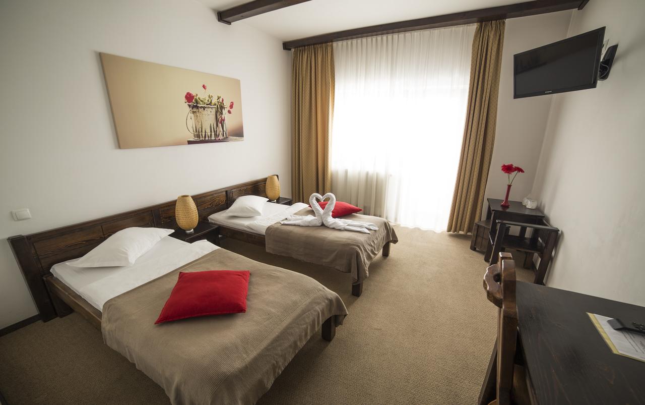 Transylvanian Inn AIR TOUR TRAVEL