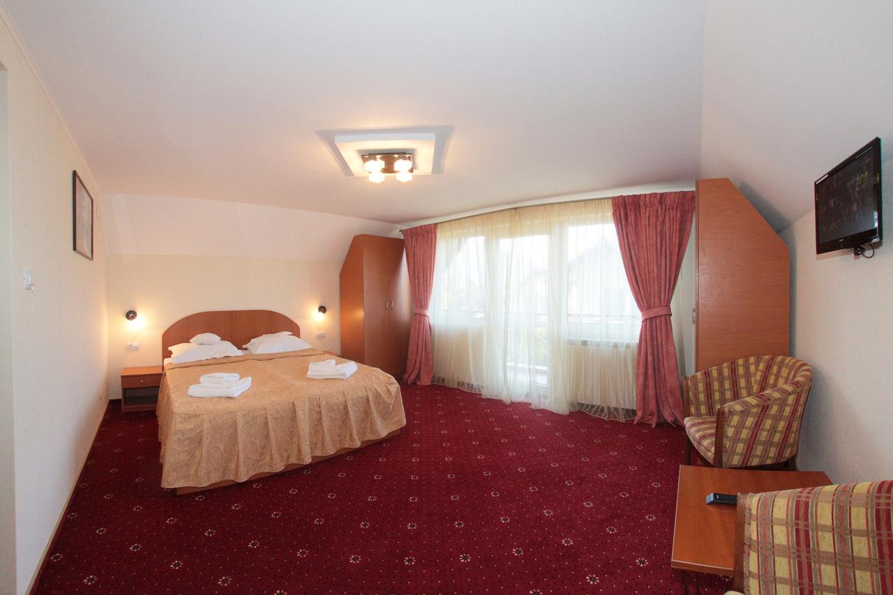 Select Holiday Villas AIR TOUR TRAVEL