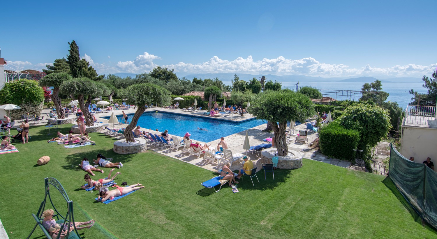 ALEXANDROS-HOTEL-CORFU-AIR-TOUR-TRAVEL-8