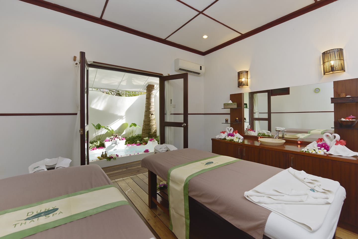 ANGAGA-ISLAND-RESORT-&-SPA-MALDIVE-AIR-TOUR-TRAVEL-11