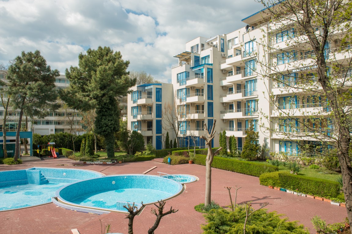 APARTMETS-EXCELSIOR-SUNNY-BEACH-BULGARIA-AIR-TOUR-TRAVEL-1
