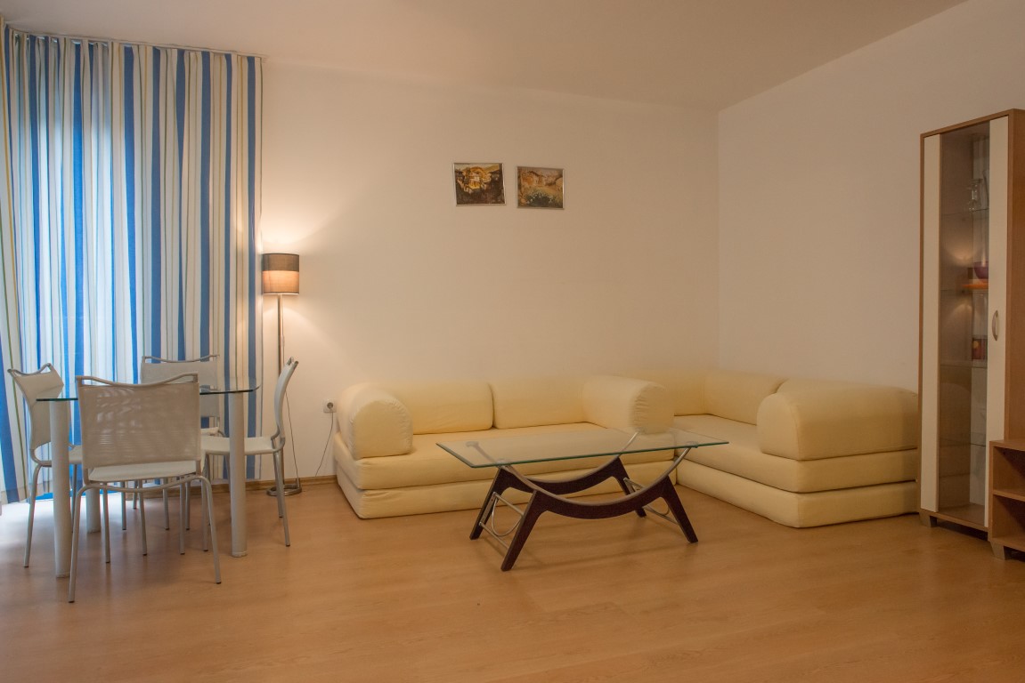 APARTMETS-EXCELSIOR-SUNNY-BEACH-BULGARIA-AIR-TOUR-TRAVEL-5