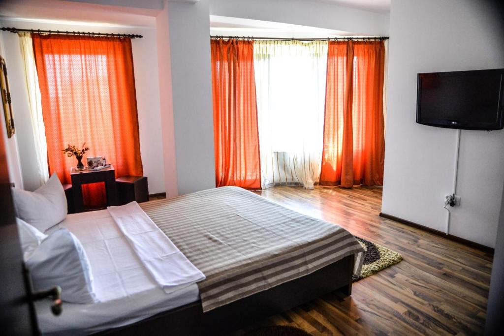 CASA-DARIA-COSTINESTI-ROMANIA-AIR-TOUR-TRAVEL-3