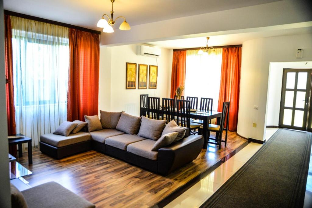 CASA-DARIA-COSTINESTI-ROMANIA-AIR-TOUR-TRAVEL-7