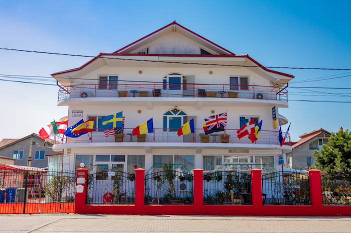 CASA-MARGO-2-MAI-ROMANIA-AIR-TOUR-TRAVEL-1