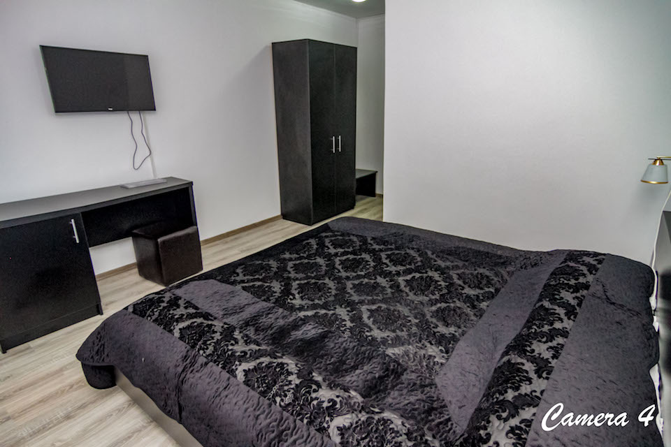 CASA-MARGO-2-MAI-ROMANIA-AIR-TOUR-TRAVEL-6