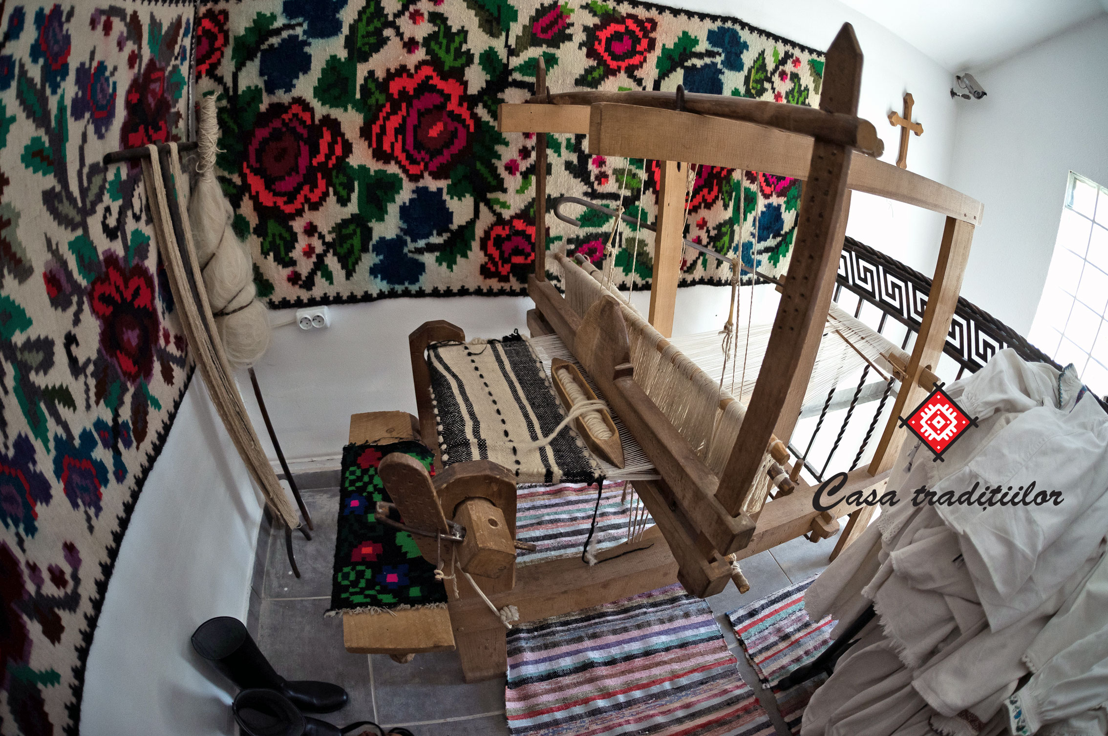 CASA-TRADITIILOR-IEUD-MARAMURES-ROMANIA-AIR-TOUR-TRAVEL-4