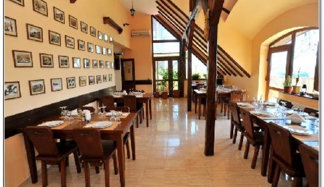COMPLEX-CASTALIA-MURIGHIOL-ROMANIA-AIR-TOUR-TRAVEL-3