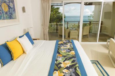 HOTEL-ACAJOU-BEACH-RESORT-PRASLIN-SEYCHELLES-AIR-TOUR-TRAVEL-9