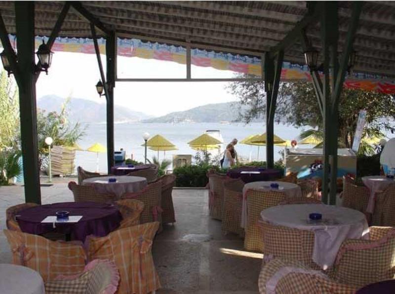 HOTEL-AMOS-MARMARIS-TURCIA-AIR-TOUR-TRAVEL-5