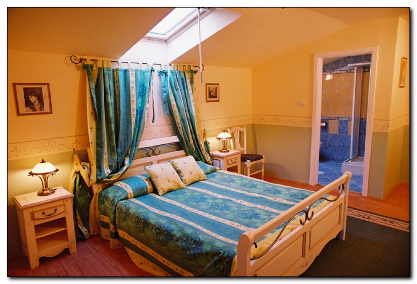 HOTEL-ARMANDO-CARANSEBES-ROMANIA-AIR-TOUR-TRAVEL-4