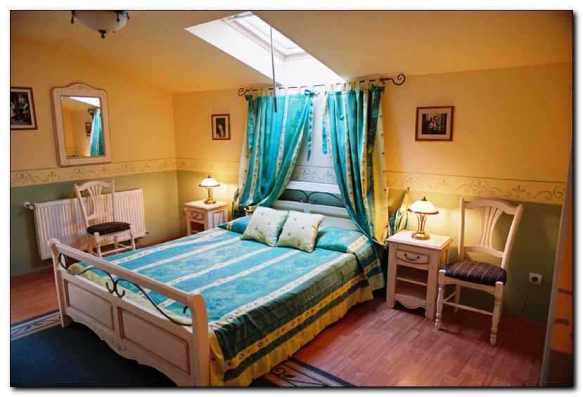 HOTEL-ARMANDO-CARANSEBES-ROMANIA-AIR-TOUR-TRAVEL-5
