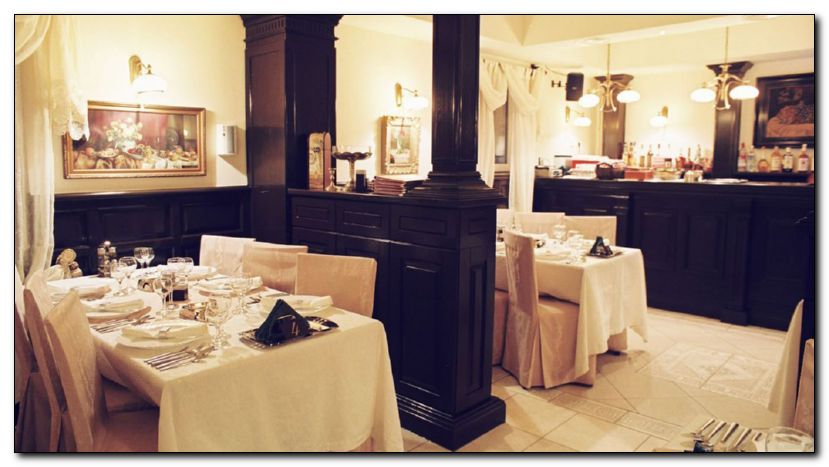 HOTEL-ARMANDO-CARANSEBES-ROMANIA-AIR-TOUR-TRAVEL-6