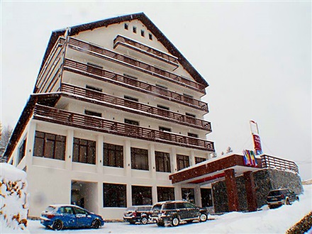 HOTEL-AS-BORSA-ROMANIA-AIR-TOUR-TRAVEL-1