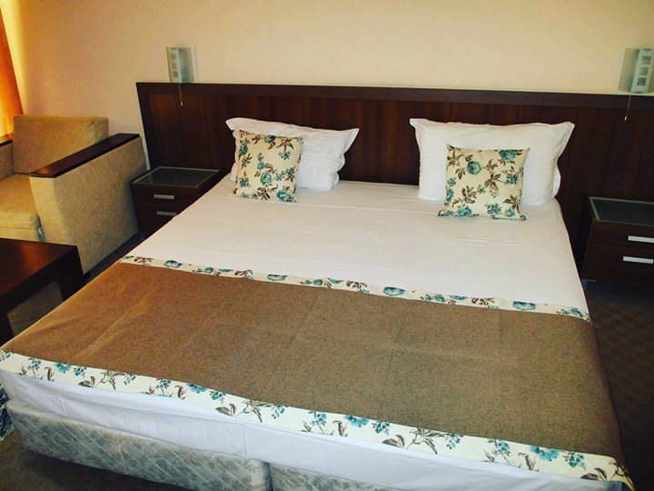 HOTEL-BERLIN-BEACH-SVETI-VLAS-BULGARIA-AIR-TOUR-TRAVEL-5