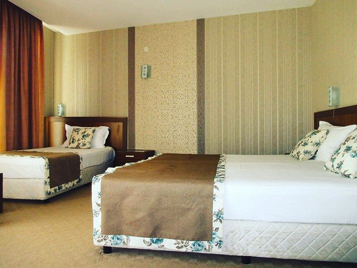 HOTEL-BERLIN-BEACH-SVETI-VLAS-BULGARIA-AIR-TOUR-TRAVEL-7