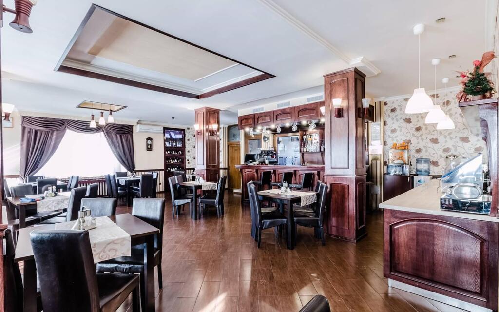 HOTEL-BULEVARD-FAGARAS-ROMANIA-AIR-TOUR-TRAVEL-11
