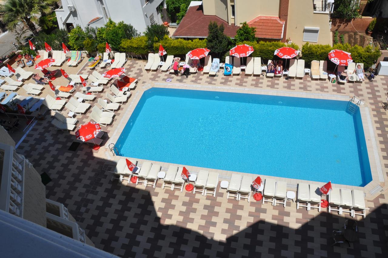 HOTEL-CLUB-SELEN-ICMELER-MARMARIS-TURCIA-AIR-TOUR-TRAVE-3