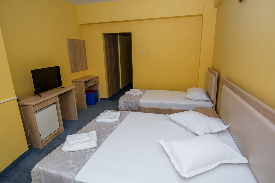 HOTEL-CORA-CONSTANTA-ROMANIA-AIR-TOUR-TRAVEL-3