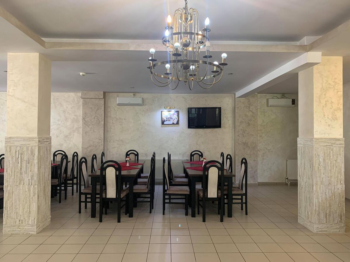 HOTEL-DONELI-EFORIE-NORD-ROMANIA-AIR-TOUR-TRAVEL-6