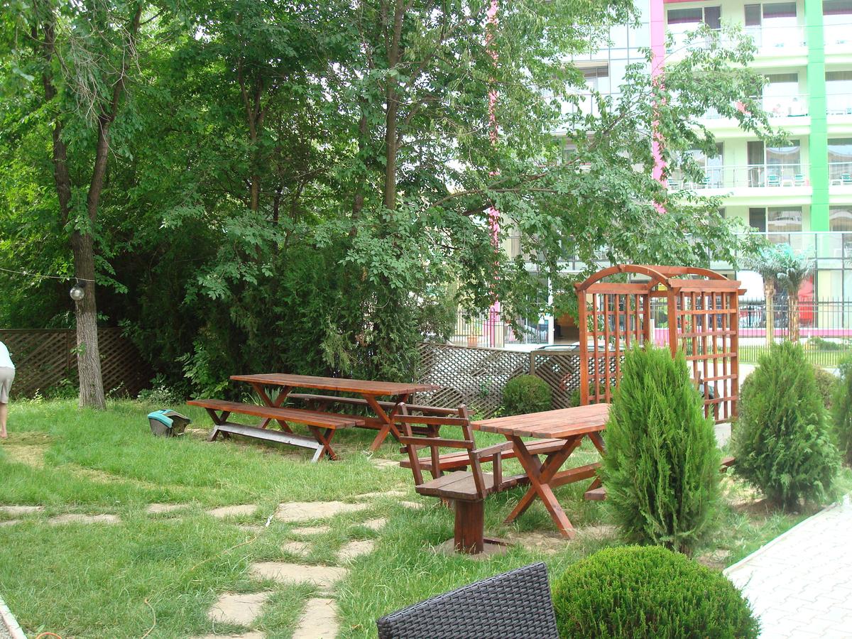 HOTEL-DONELI-EFORIE-NORD-ROMANIA-AIR-TOUR-TRAVEL-8