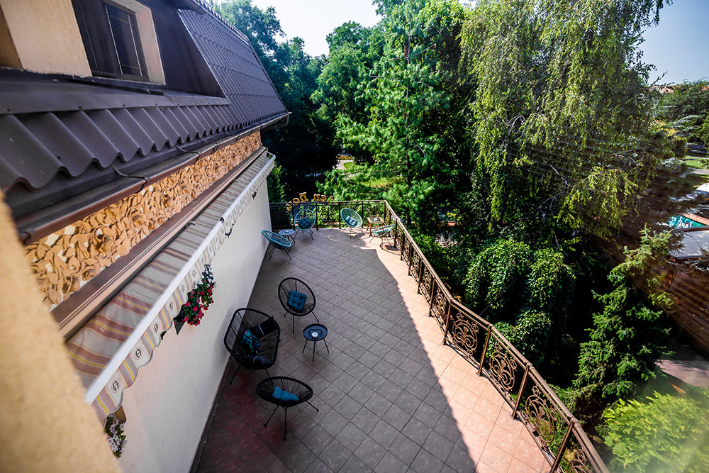 HOTEL-GOLDEN-HOUSE-CRAIOVA-ROMANIA-AIR-TOUR-TRAVEL-6