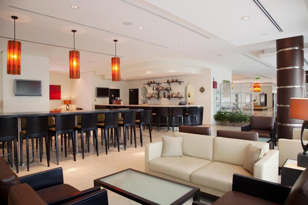HOTEL-HOLIDAY-INN-EXPRESS-DUBAI-INTERNET-CITY-DUBAI-EMIRATELE-ARABE-UNITE-AIR-TOUR-TRAVEL-6