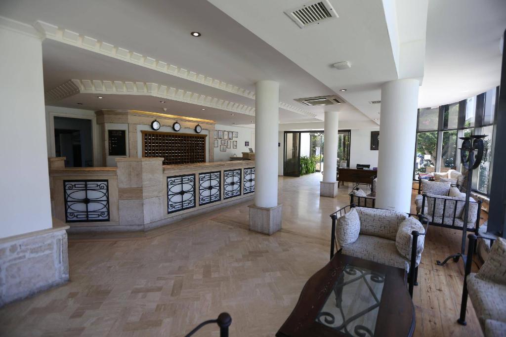 HOTEL-IZER-BEACH-CLUB-BODRUM-TURICA-AIR-TOUR-TRAVEL-10
