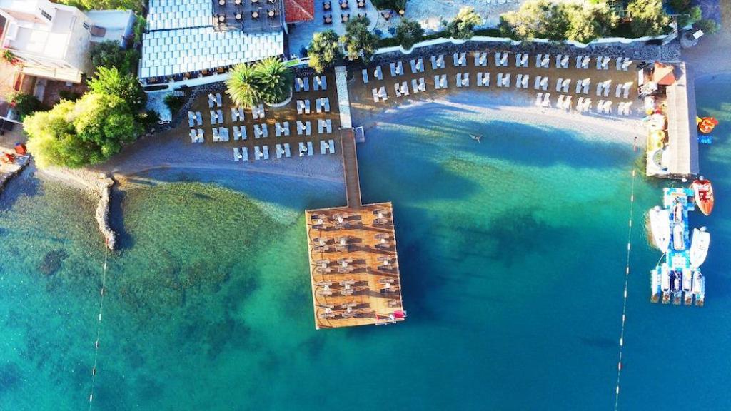 HOTEL-IZER-BEACH-CLUB-BODRUM-TURICA-AIR-TOUR-TRAVEL-4