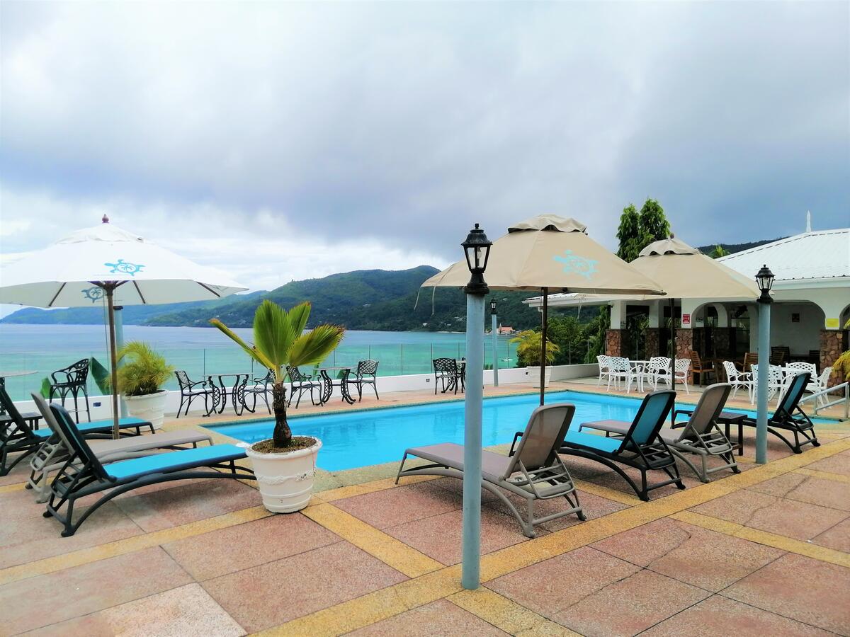 HOTEL-LE-RELAX-HOTEL-RESTAURANT-MAHE-SEYCHELLES-AIR-TOUR-TRAVEL-2