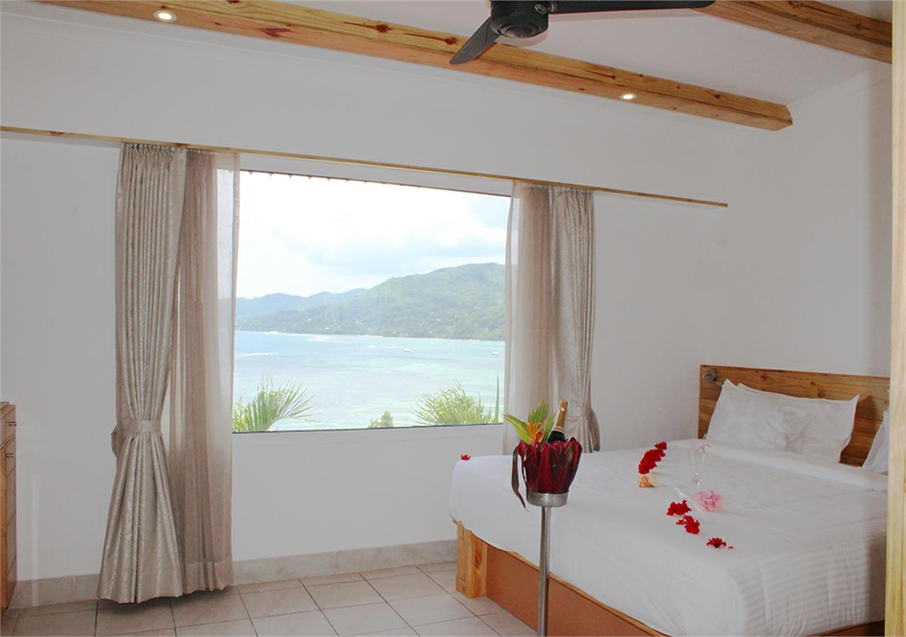 HOTEL-LE-RELAX-HOTEL-RESTAURANT-MAHE-SEYCHELLES-AIR-TOUR-TRAVEL-5
