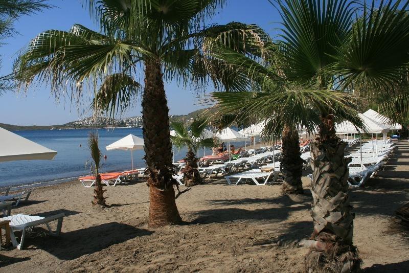 HOTEL-LIGHTHOUSE-BEACH-BODRUM-TURCIA-AIR-TOUR-TRAVEL-20