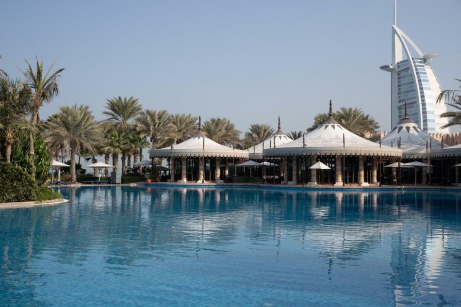 HOTEL-MADINAT-JUMEIRAH-AL-QASR-DUBAI-AIR-TOUR-TRAVEL-9