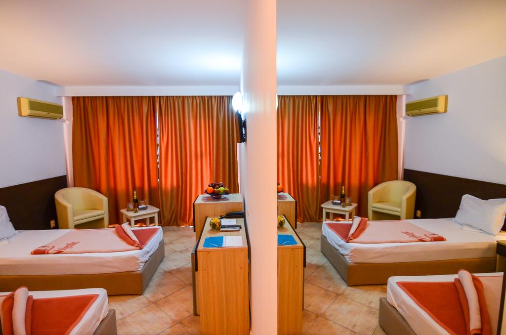 HOTEL-MAJESTIC-MAMAIA-AIR-TOUR-TRAVEL-6