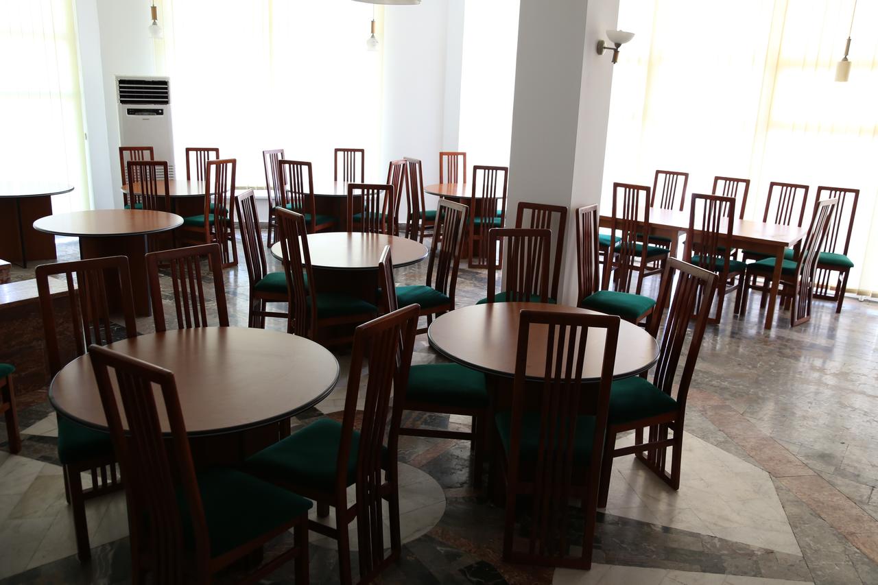 HOTEL-ORFEU-MAMAIA-ROMANIA-AIR-TOUR-TRAVEL-7