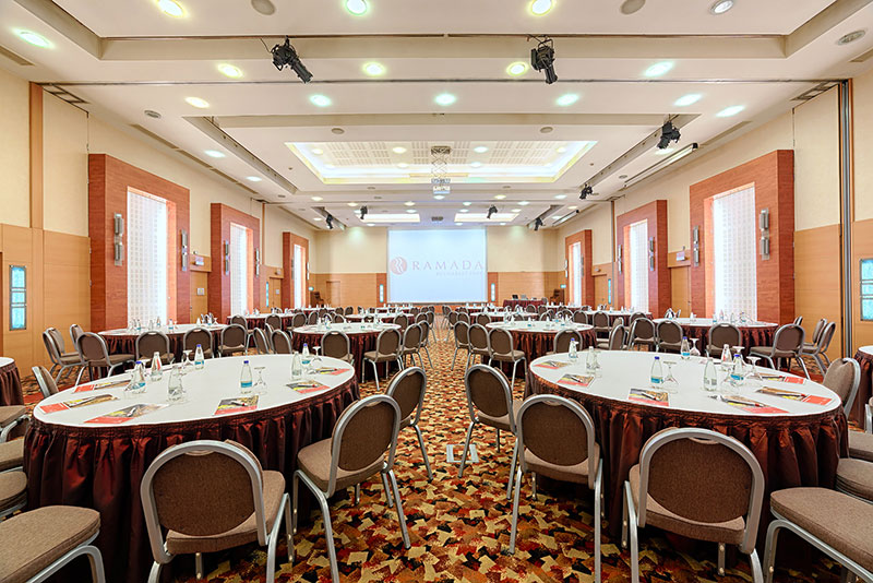HOTEL-RAMADA-PLAZA-BUCURESTI-ROMANIA-AIR-TOUR-TRAVEL-20