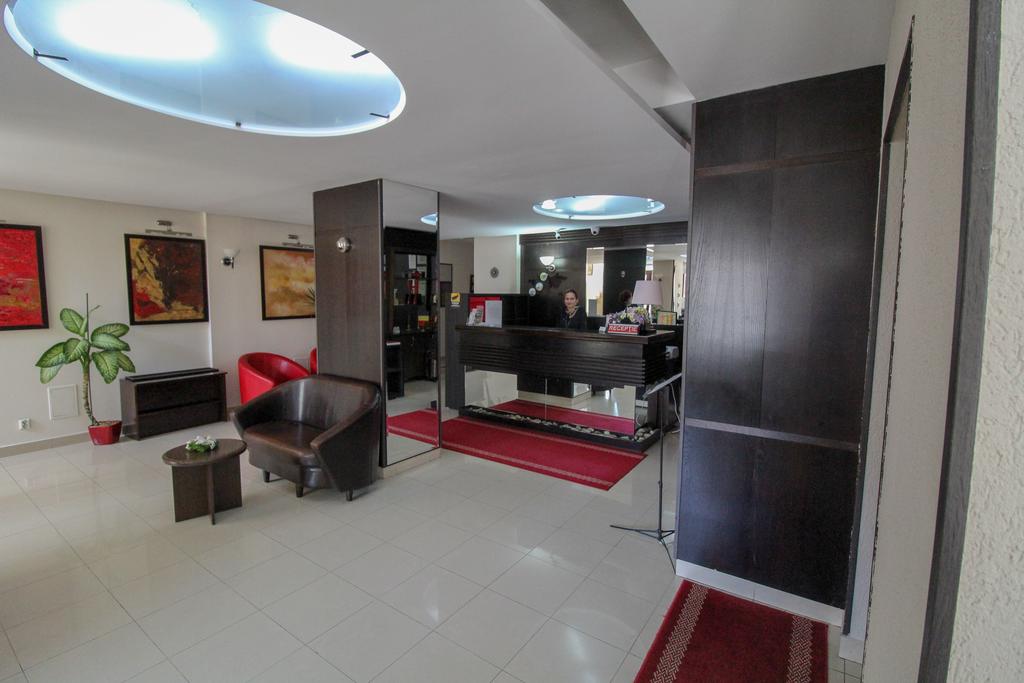 HOTEL-RAZVAN-BUCURESTI-ROMANIA-AIR-TOUR-TRAVEL-2