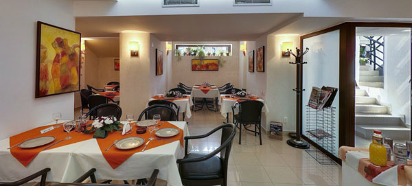 HOTEL-RAZVAN-BUCURESTI-ROMANIA-AIR-TOUR-TRAVEL-7