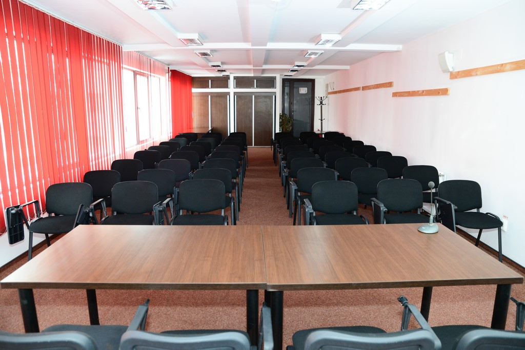 HOTEL-RAZVAN-BUCURESTI-ROMANIA-AIR-TOUR-TRAVEL-9