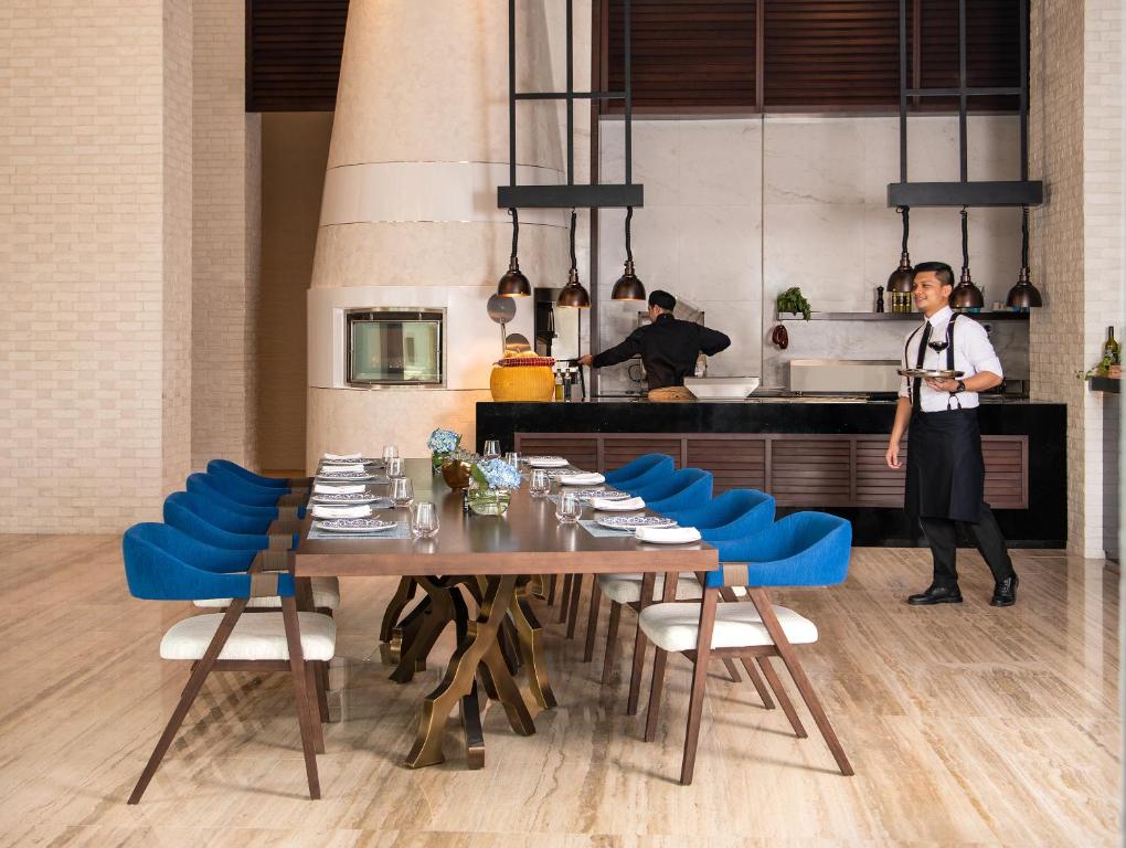 HOTEL-ROTANA-AL-JADDAF-DUBAI-EMIRATELE-ARABE-UNITE-AIR-TOUR-TRAVEL-11
