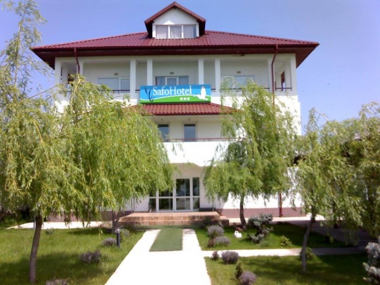 HOTEL-SAFO-UZLINA-ROMANIA-AIR-TOUR-TRAVEL-1