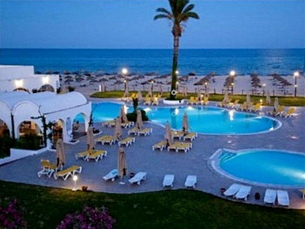 HOTEL-SALAMMBO-AQUAPARK-HAMMAMET-TUNISIA-AIR-TOUR-TRAVEL-1