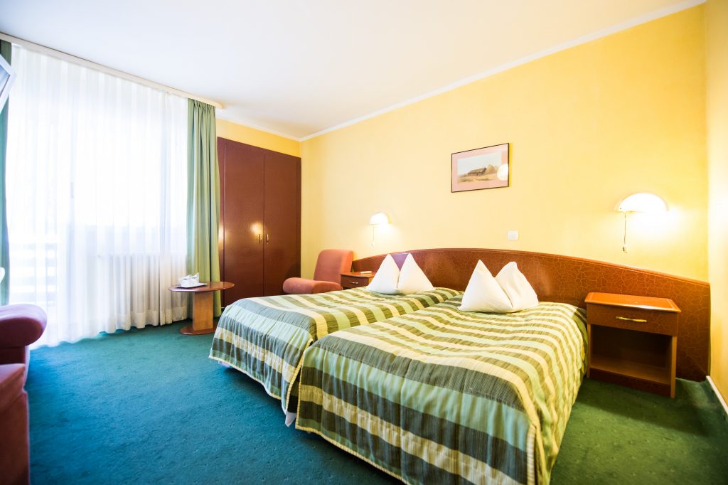 HOTEL-SILVA-BUSTENI-ROMANIA-AIR-TOUR-TRAVEL-3