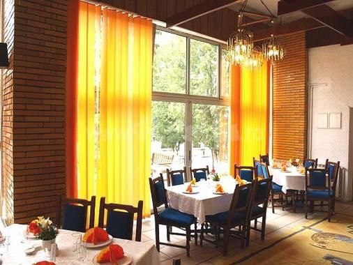 HOTEL-SLANIC-SLANIC-PRAHOVA-ROMANIA-AIR-TOUR-TRAVEL-7