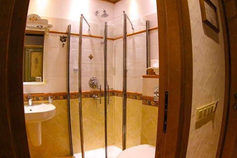 HOTEL-SPA-CASA-COMANA-COMANA-ROMANIA-AIR-TOUR-TRAVEL-9