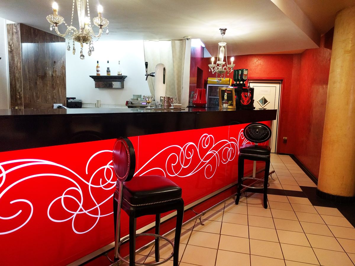 HOTEL-TEX-CLUB-BOTOSANI-ROMANIA-AIR-TOUR-TRAVEL-10