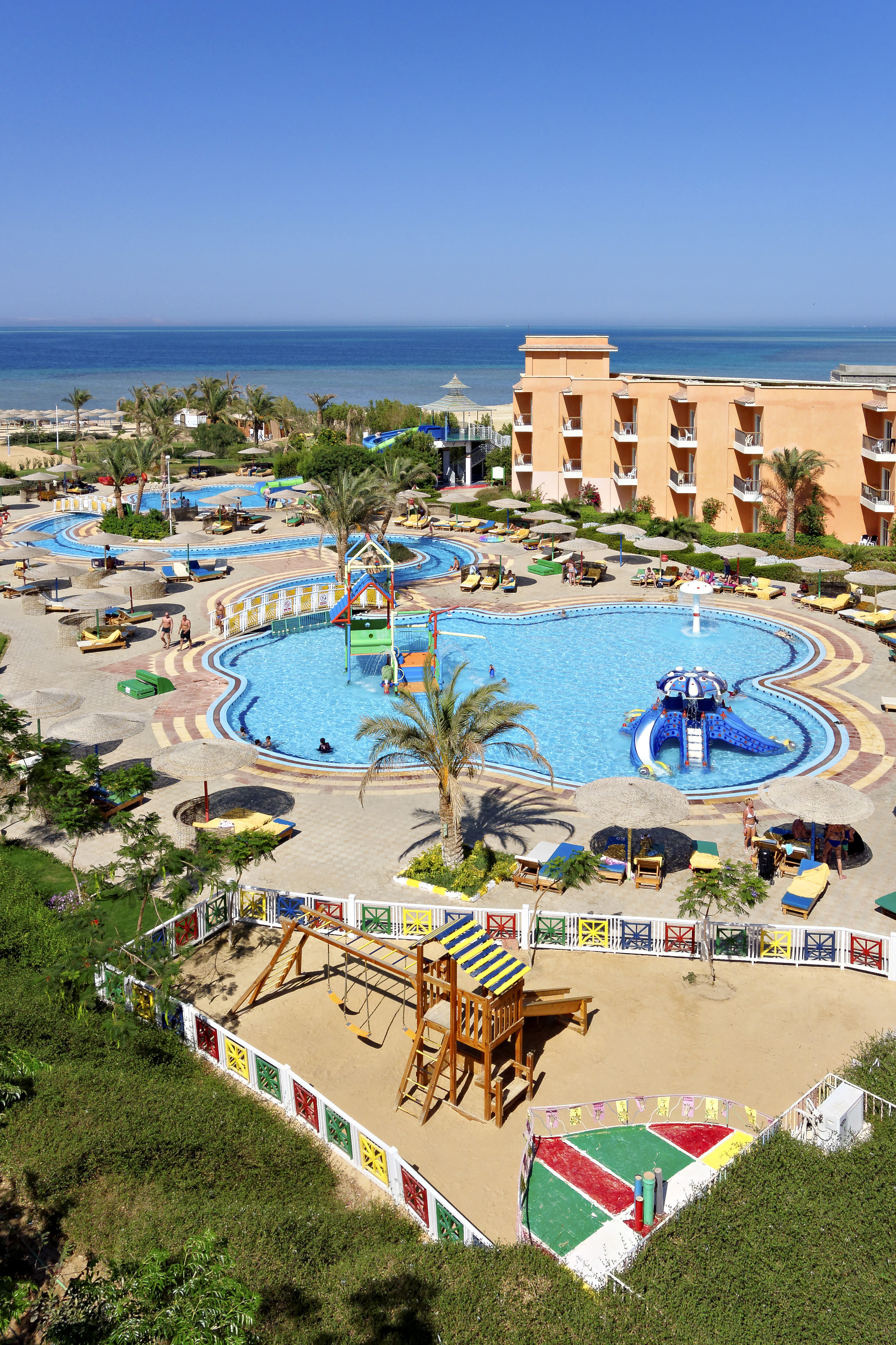 HOTEL-THE-THREE-CORNERS-SUNNY-BEACH-HURGHADA-EGIPT-AIR-TOUR-TRAVEL-2